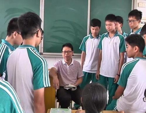 吃瓜娱乐上课传纸条