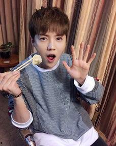 娱乐吃瓜酱嘴硬的女孩,揭秘娱乐界的硬核女孩